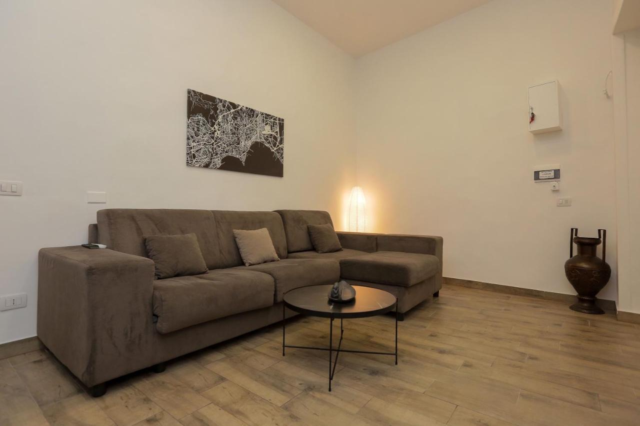 نابولي Plateia Apartment المظهر الخارجي الصورة